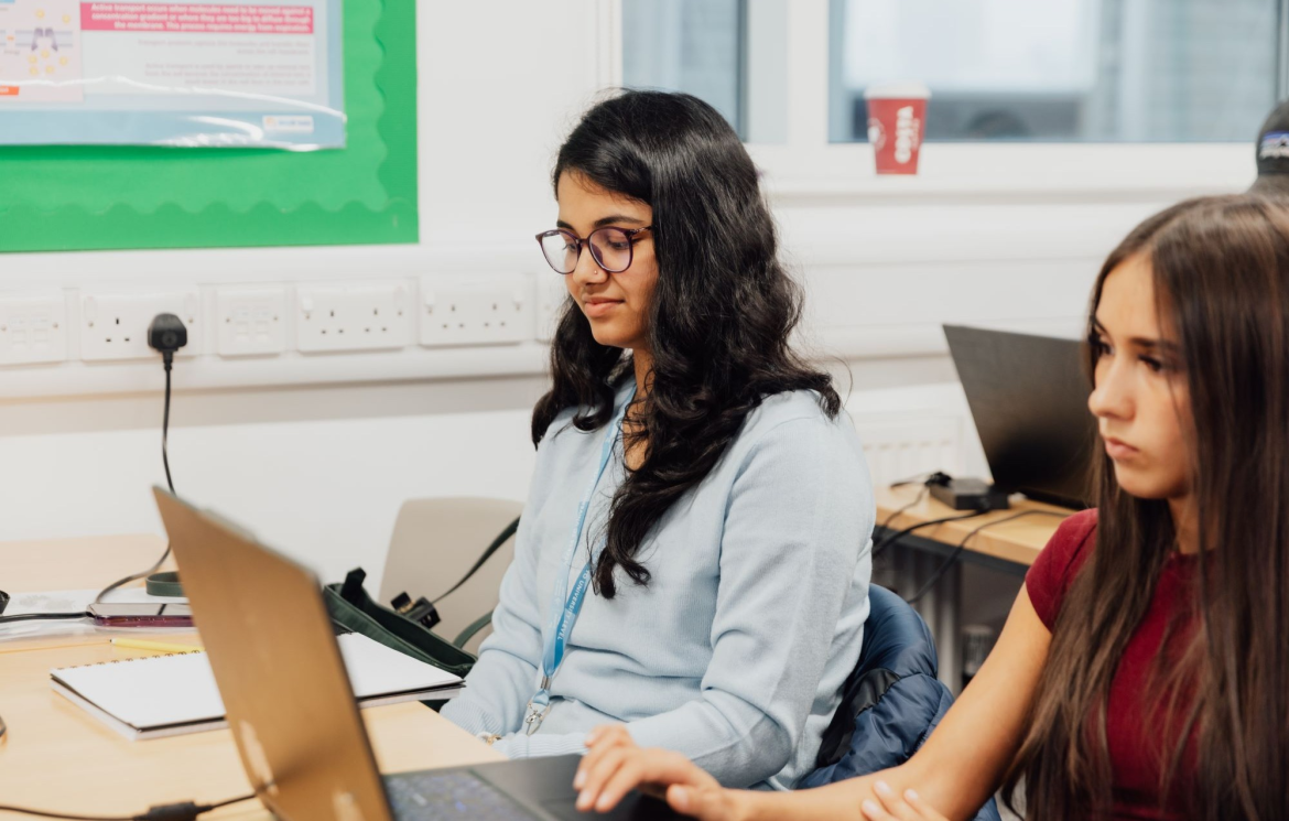 3 ways to ace your application to study an AAT qualification at UC Sheffield 